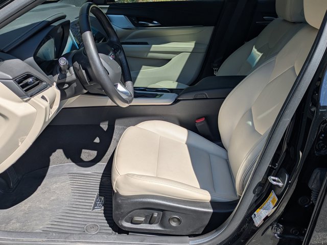 Used 2023 Cadillac CT4 Luxury w/ Sun And Sound Package image 13