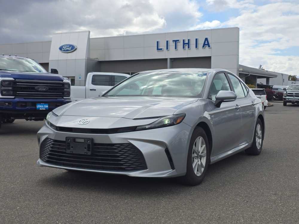 Used 2025 Toyota Camry LE