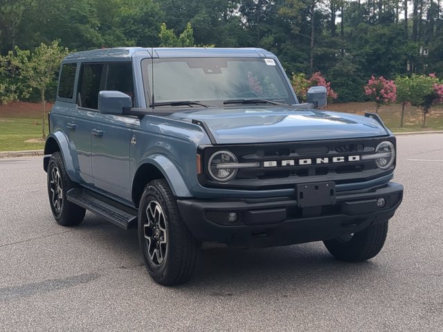 Certified 2025 Ford Bronco Outer Banks AWD/4WD image 1