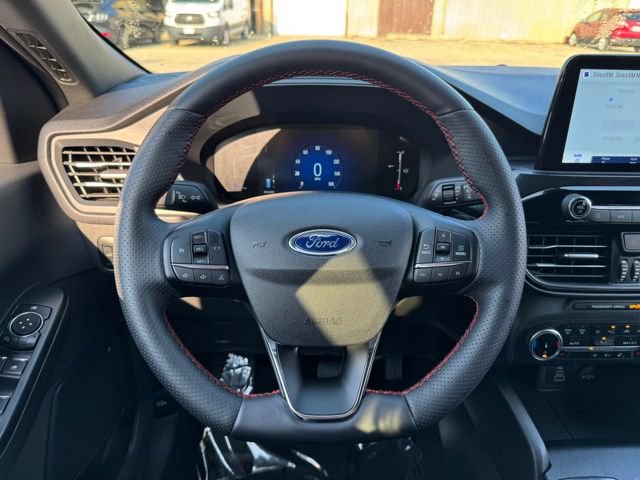 Certified 2025 Ford Escape ST-Line Select AWD/4WD image 29