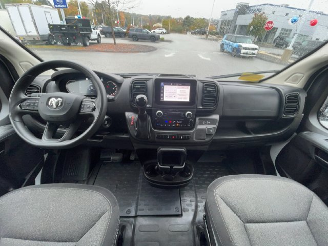 Used 2025 RAM ProMaster 2500 w/ U-Haul Equipment Group FWD image 14