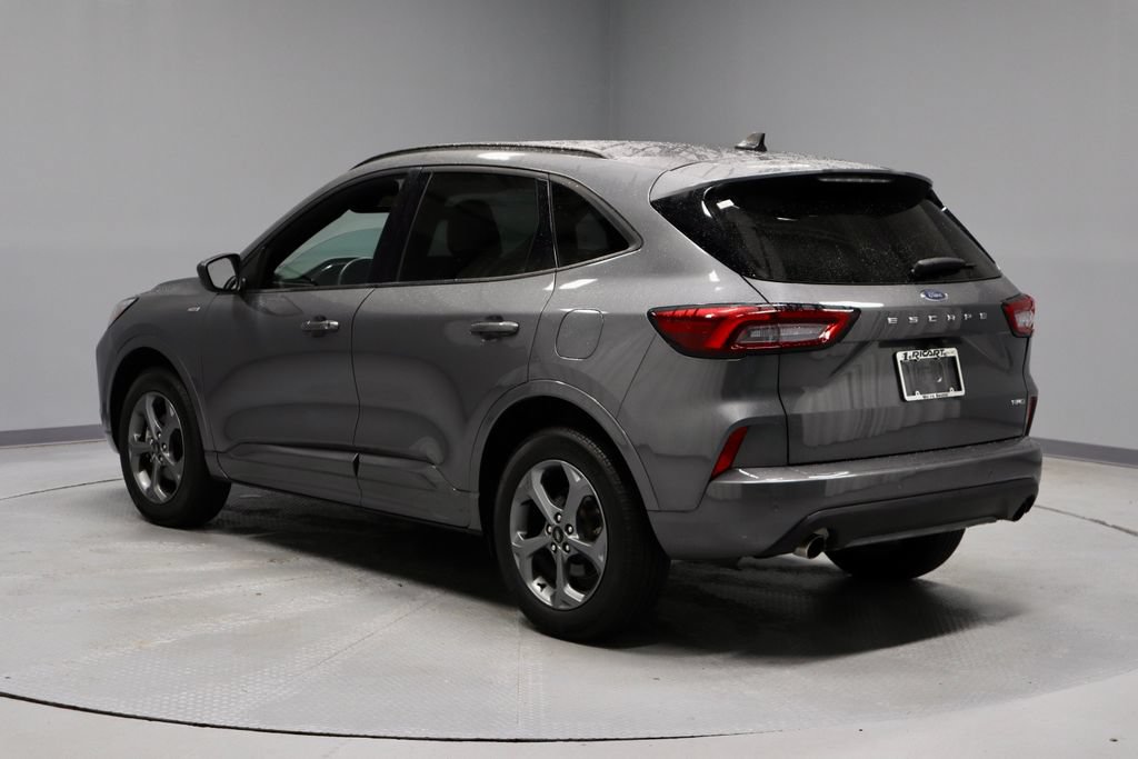 Certified 2024 Ford Escape ST-Line w/ Tech Pack #1 AWD/4WD image 10