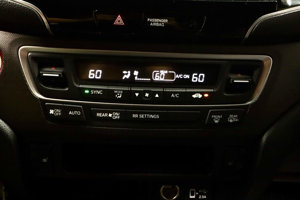 Used 2022 Honda Passport TrailSport image 31