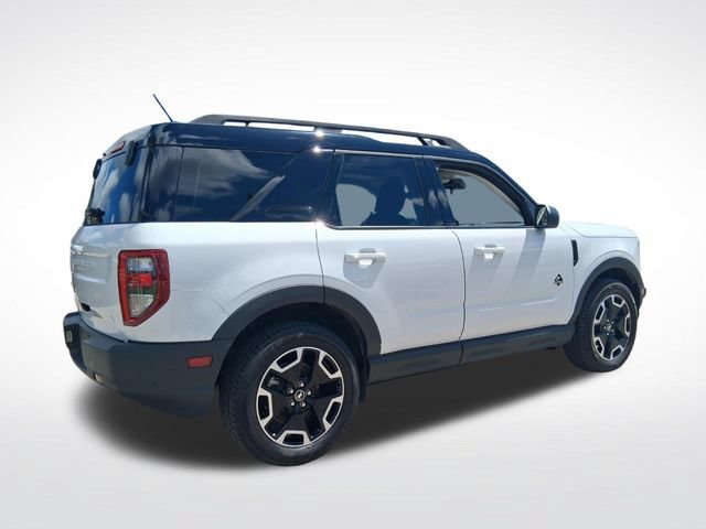 Certified 2023 Ford Bronco Sport Outer Banks w/ Tech Package AWD/4WD image 9