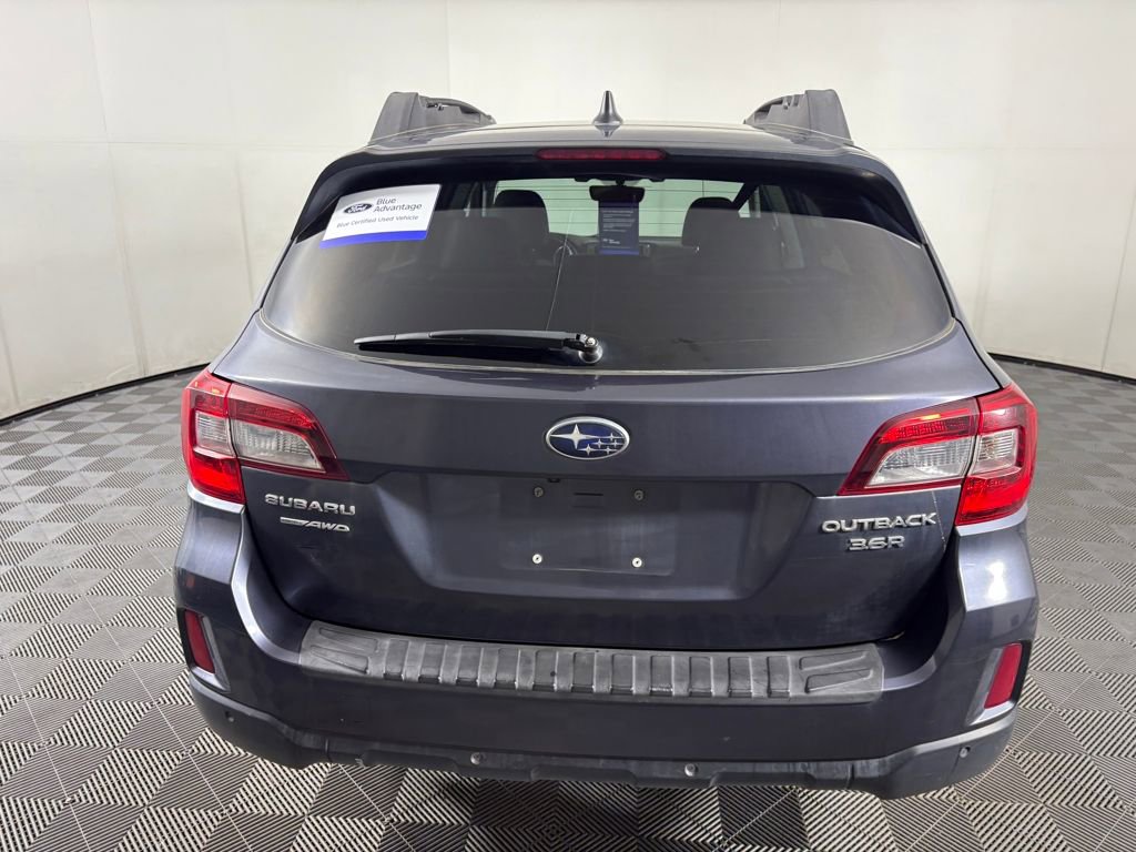 Used 2017 Subaru Outback 3.6R Limited image 6