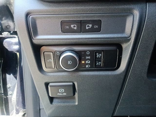 Certified 2023 Ford F150 XL w/ STX Black Appearance Package image 17