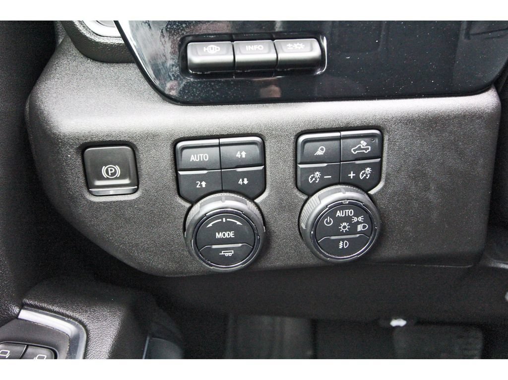 Used 2024 Chevrolet Silverado 3500 High Country w/ High Country Premium Package AWD/4WD image 20