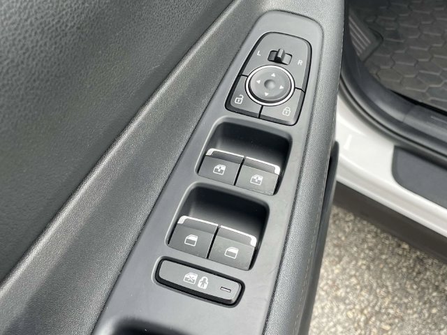 Used 2023 Hyundai Santa Fe SEL AWD/4WD image 15