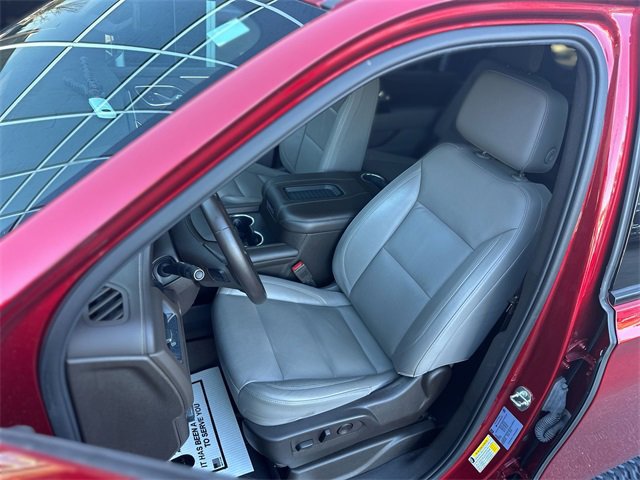 Used 2021 Chevrolet Suburban Z71 image 12