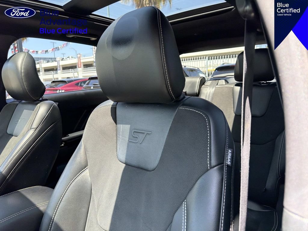 Certified 2019 Ford Edge ST w/ Equipment Group 401A AWD/4WD image 20