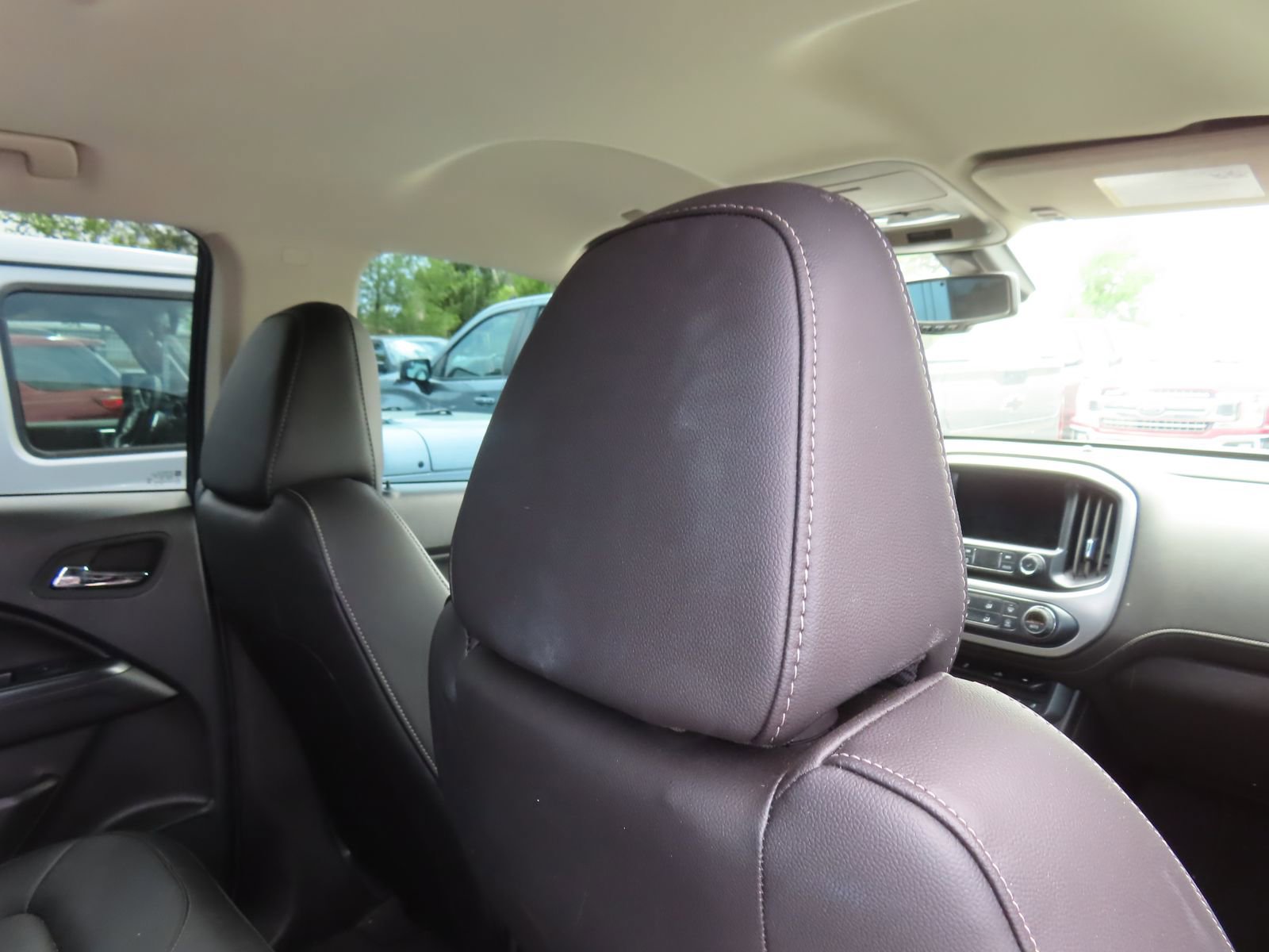 Used 2022 GMC Canyon Elevation w/ Elevation Premium Package AWD/4WD image 31