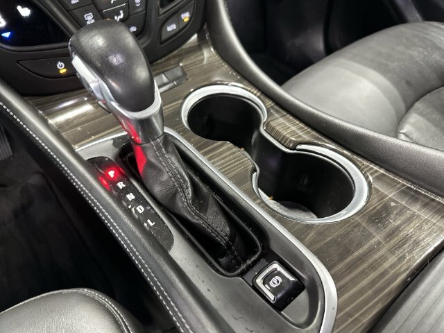 Used 2020 Buick Envision Essence FWD image 27