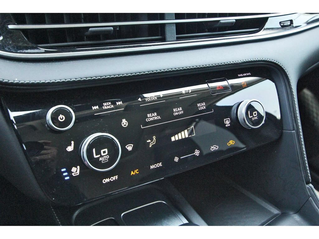 Used 2023 INFINITI QX60 Luxe w/ Vision Package FWD image 27