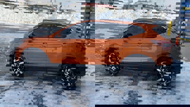 Used 2022 Nissan Rogue Sport SL w/ Premium Package image 7