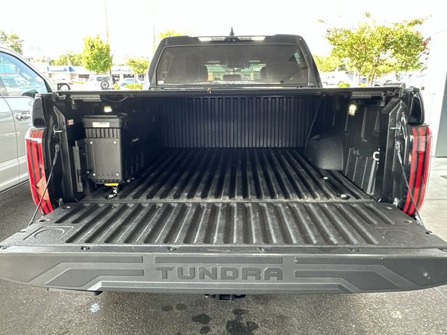 Used 2025 Toyota Tundra Platinum AWD/4WD image 27