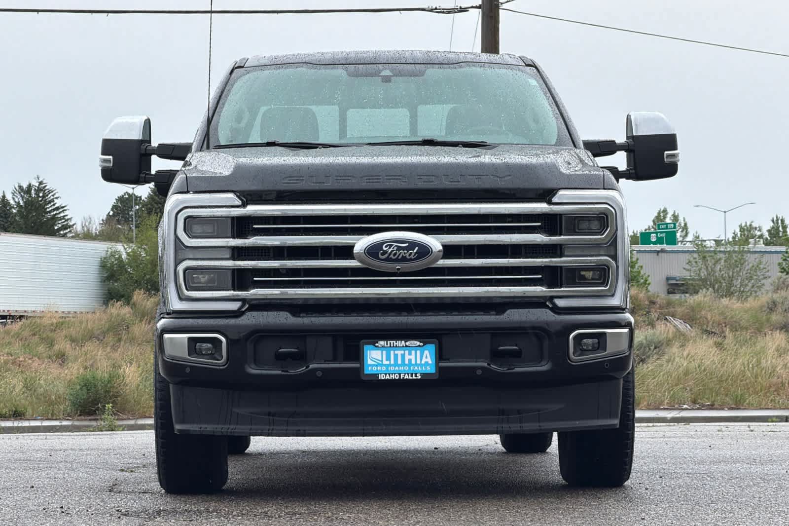 Certified 2025 Ford F350 Platinum w/ Platinum Plus Package AWD/4WD image 10