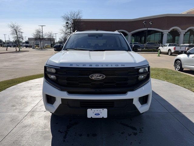 Certified 2025 Ford Expedition Active image 5