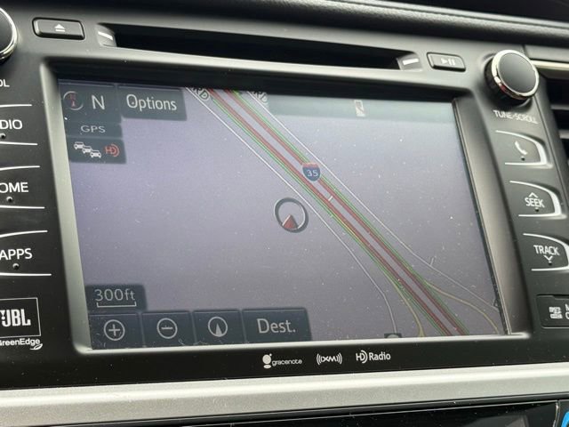 Used 2019 Toyota Highlander Limited FWD image 27