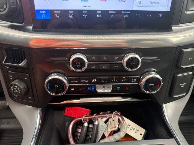 Certified 2024 Ford F150 Lariat AWD/4WD image 28