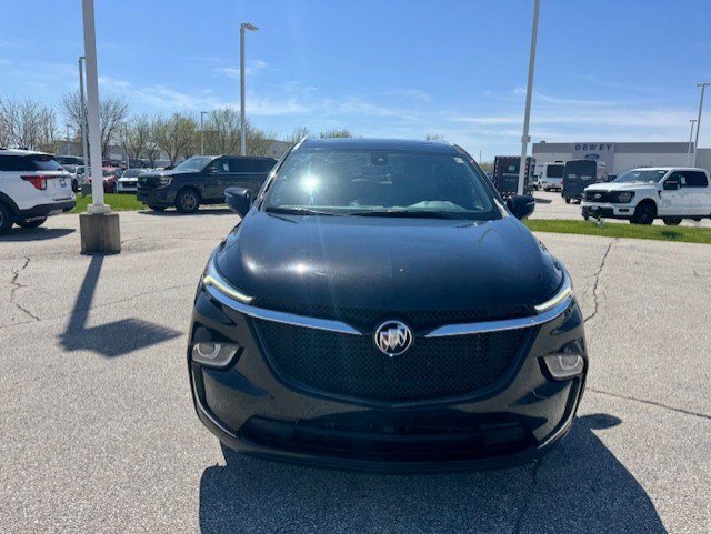 Used 2023 Buick Enclave Essence w/ Experience Buick Package AWD/4WD image 8