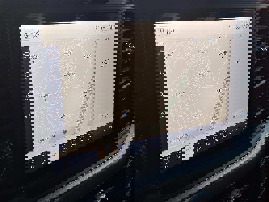 Certified 2023 Ford F150 Lariat w/ Equipment Group 502A High image 26