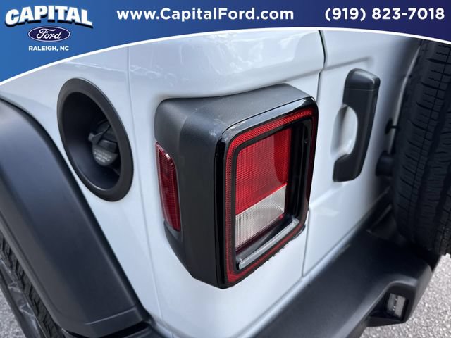 Used 2024 Jeep Wrangler Unlimited Sport AWD/4WD image 15