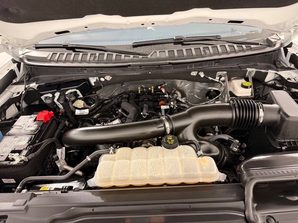 Certified 2025 Ford Expedition Tremor AWD/4WD image 39