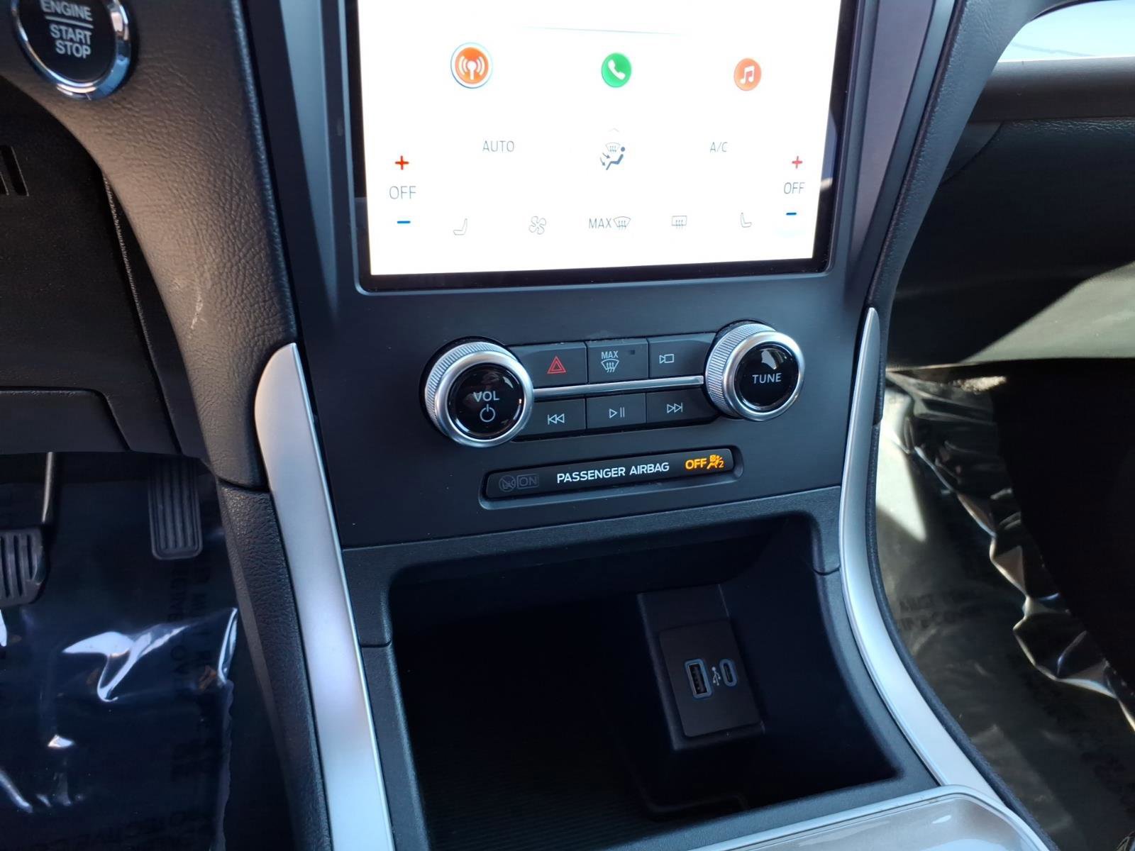 Certified 2024 Ford Edge SEL image 19