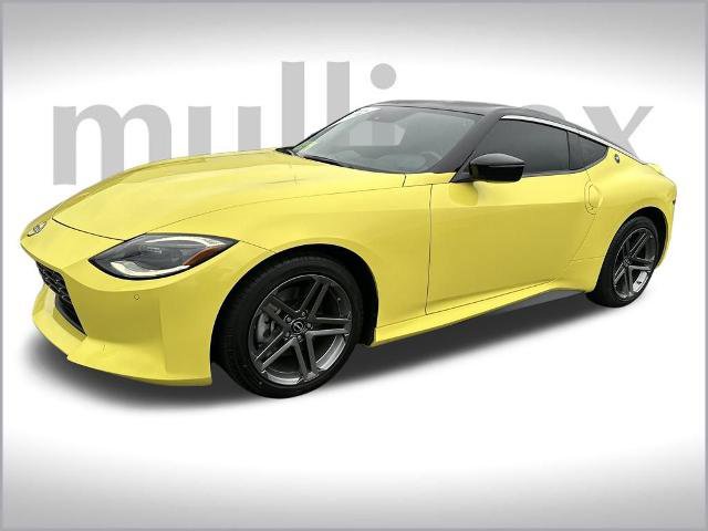 Used 2024 Nissan Z Sport w/ Floor Mat Package image 13