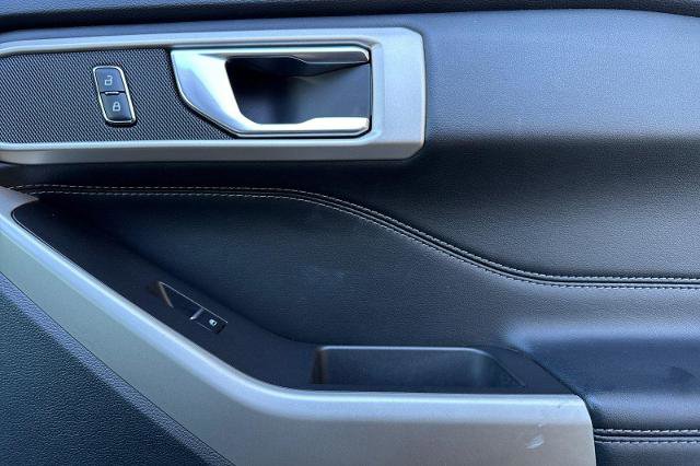 Certified 2023 Ford Explorer XLT w/ Equipment Group 202A image 11