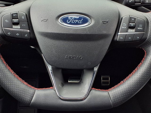 Certified 2024 Ford Escape ST-Line Select w/ Tech Pack #1 AWD/4WD image 16