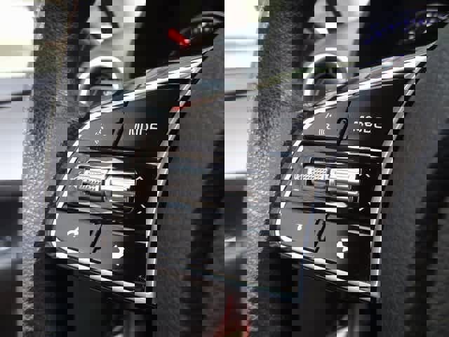 Used 2023 Kia Forte LXS image 15