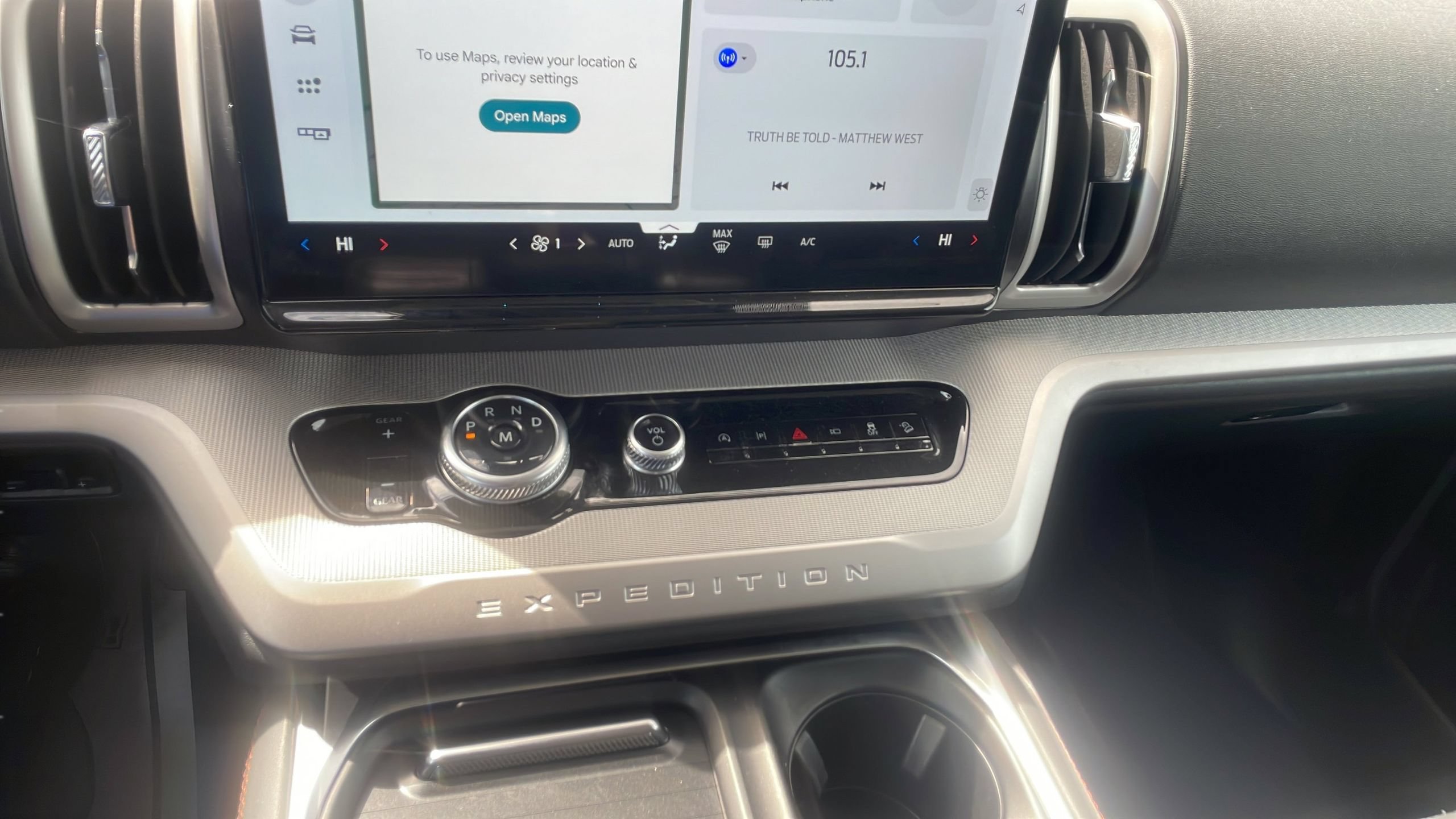 Certified 2025 Ford Expedition Active AWD/4WD image 25