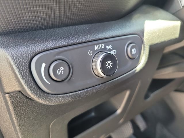 Used 2023 Chevrolet TrailBlazer RS w/ Convenience Package AWD/4WD image 17