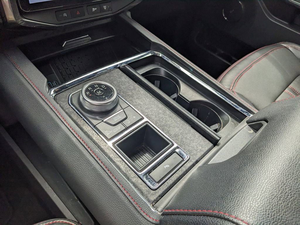 Certified 2024 Ford Expedition Limited image 27