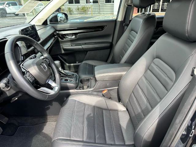Used 2025 Honda CR-V EX-L image 11