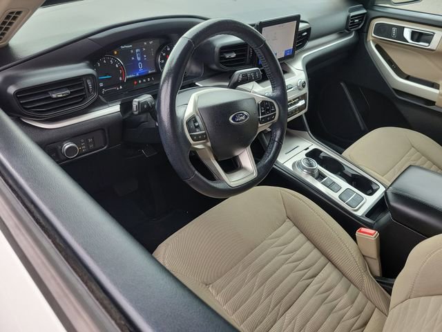 Certified 2021 Ford Explorer XLT image 6
