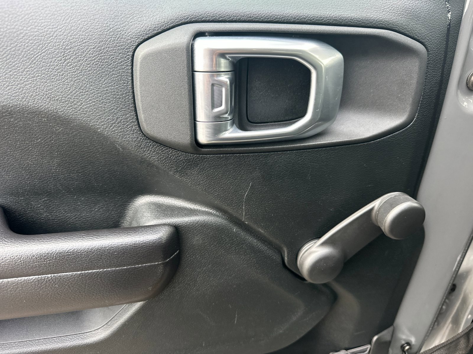 Used 2021 Jeep Wrangler Unlimited Sport image 10