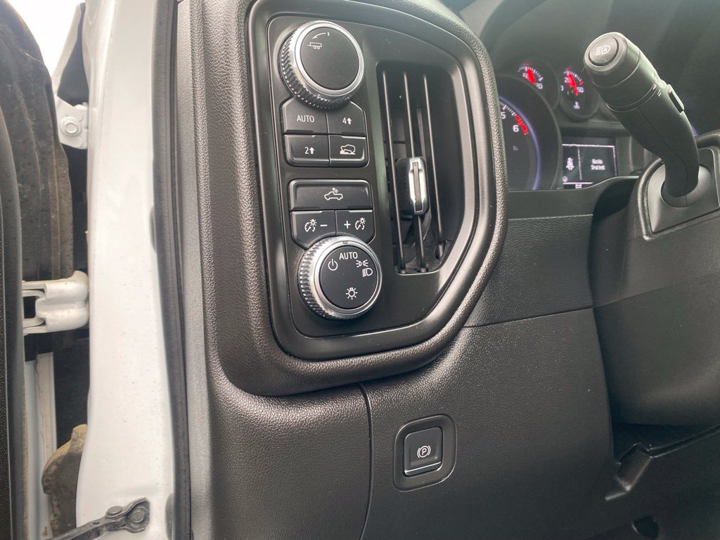 Used 2023 GMC Sierra 1500 Pro w/ Pro Value Package AWD/4WD image 16