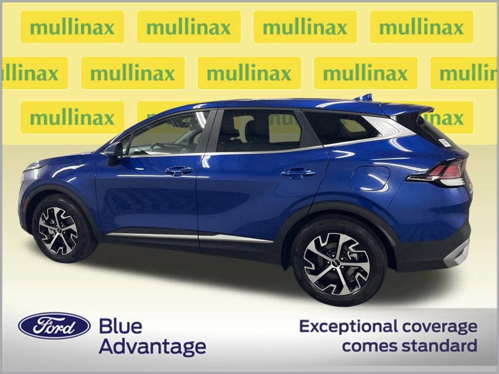 Used 2023 Kia Sportage EX image 11