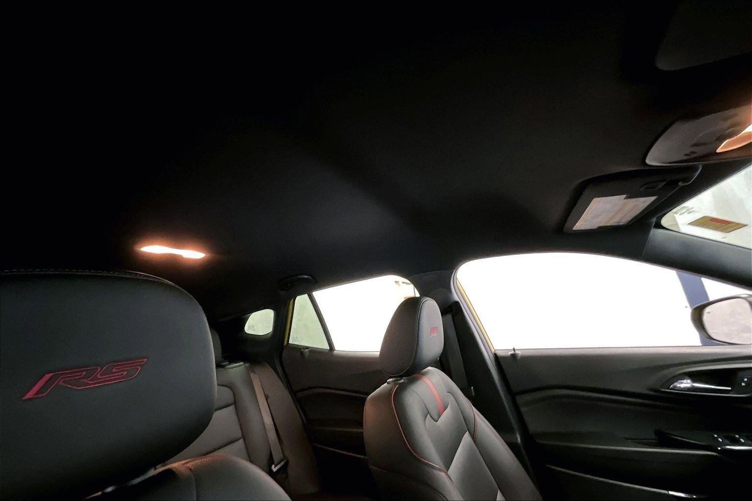 Used 2024 Chevrolet Trax RS w/ Driver Confidence Package image 21