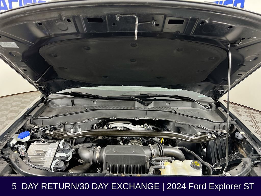 Certified 2024 Ford Explorer ST w/ Equipment Group 401A AWD/4WD image 39