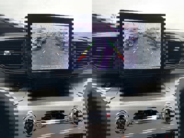 Certified 2022 Ford Explorer XLT image 8