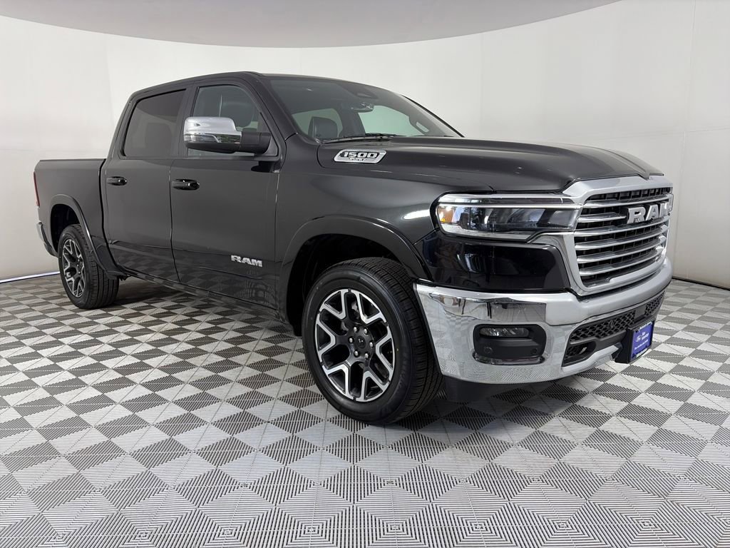Used 2025 RAM 1500 Laramie image 6