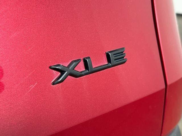 Used 2024 Toyota Grand Highlander AWD image 7