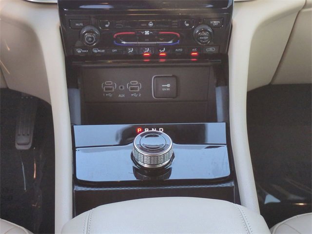 Used 2025 Jeep Grand Cherokee Limited w/ Trailer Tow Package image 19