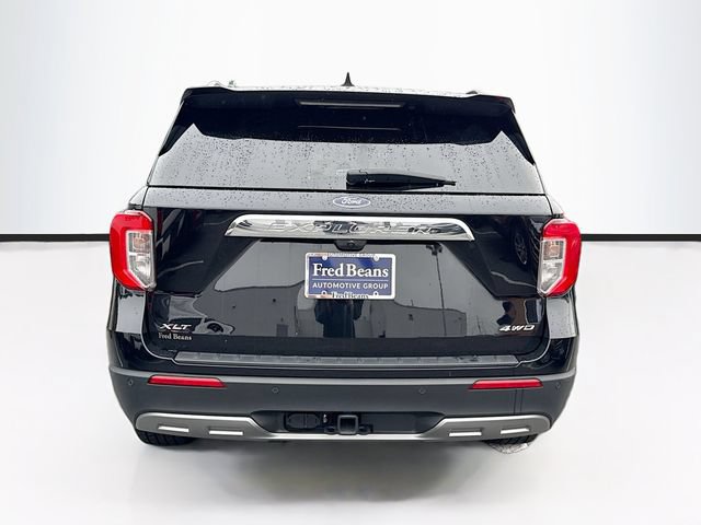 Certified 2023 Ford Explorer XLT w/ Equipment Group 202A AWD/4WD image 9
