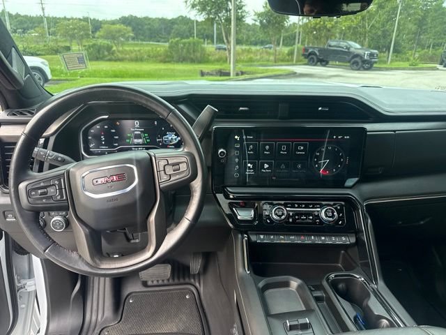 Used 2024 GMC Sierra 2500 AT4X AWD/4WD image 12
