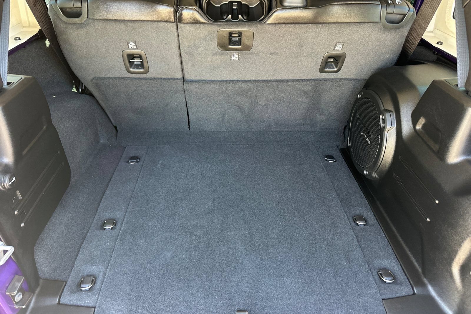 Used 2023 Jeep Wrangler Unlimited Rubicon 392 w/ Xtreme Recon 35" Tire Package AWD/4WD image 17