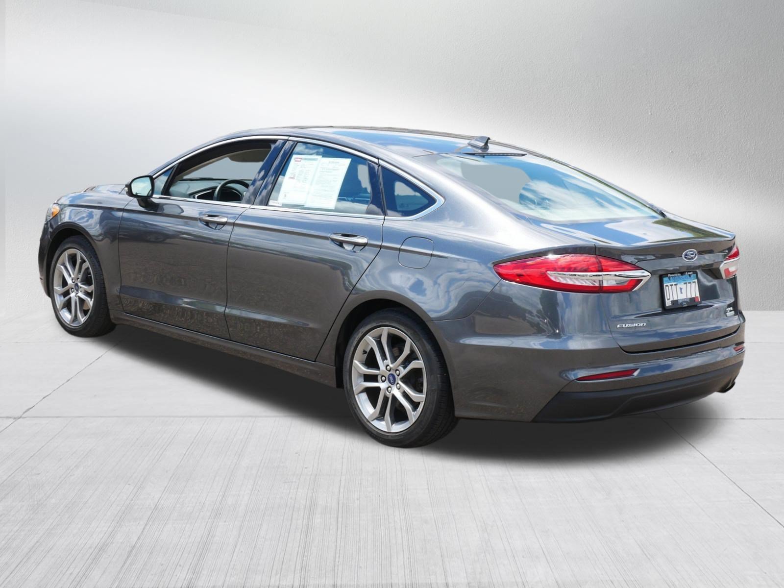 Certified 2019 Ford Fusion SEL FWD image 5